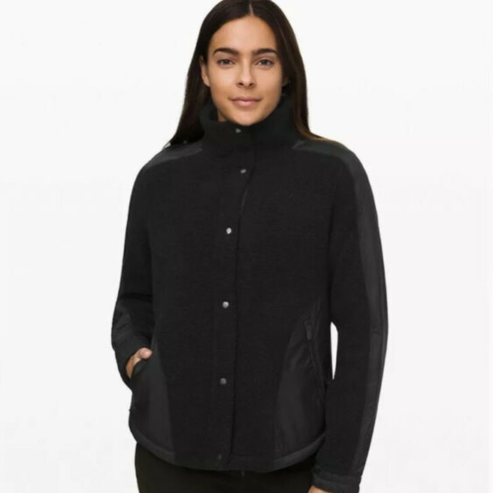 Warm Lululemon Go Cozy Jacket 61% wool